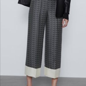 Zara Silky Black and White Patterned Wide Leg Pant